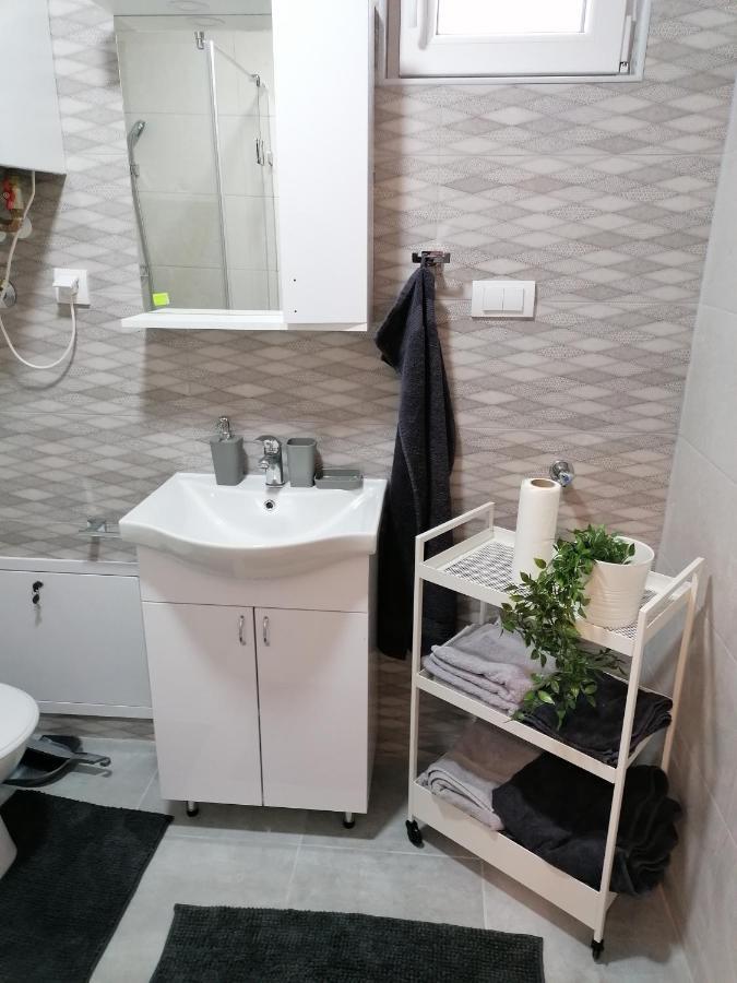 דירות ורסאק Apartman Iva מראה חיצוני תמונה
